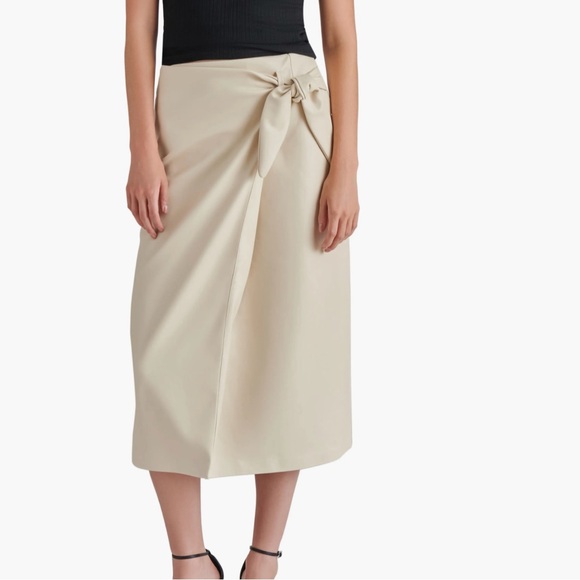 Steve Madden Dresses & Skirts - Steve Madden Cream Faux Leather Wrap Skirt Size S